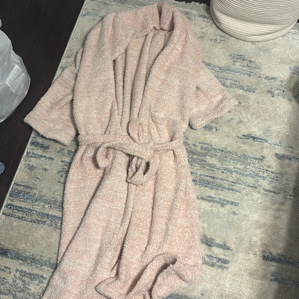 Barefoot Dreams Robe Size:3